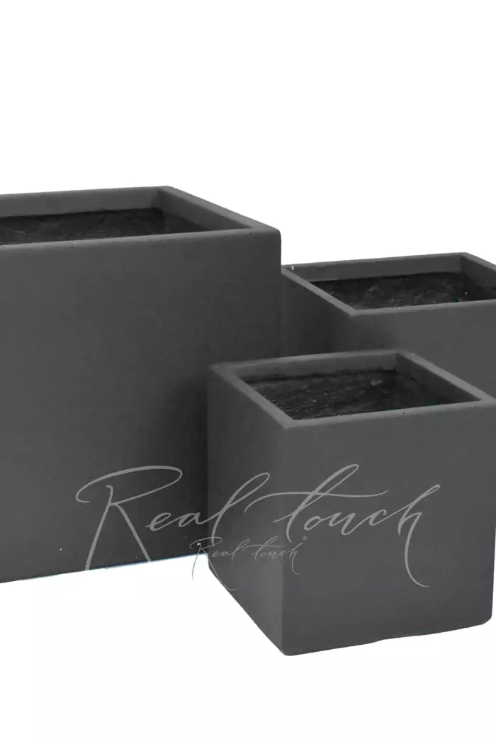 Кашпо Real Touch Plain Cube (S).2208 - Черный