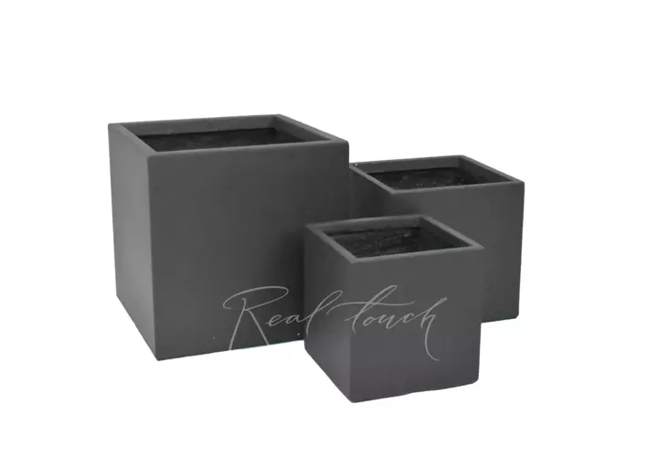 Кашпо Real Touch Plain Cube (L).2208 - Черный